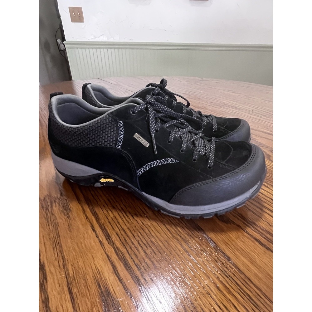 Dansko Paisley Waterproof Shoes Women's 39 8.5 Black Suede Hiking Trail Sneakers